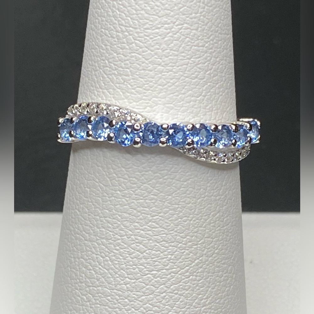 .925 Solid Sterling Silver Ring - UNICORN - Size 8